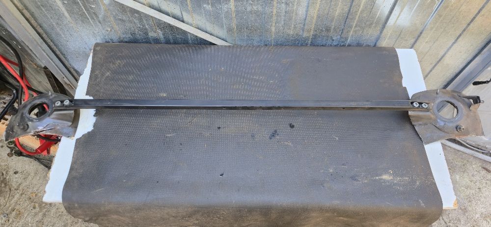 Rozpórk Mocowania Audi 80 B4 V6