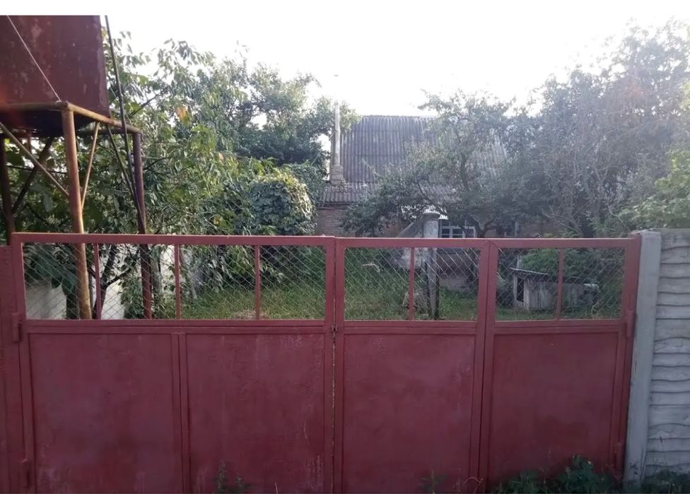 Продам будинок ( частина ) Ворзель вул.Яблунська 3