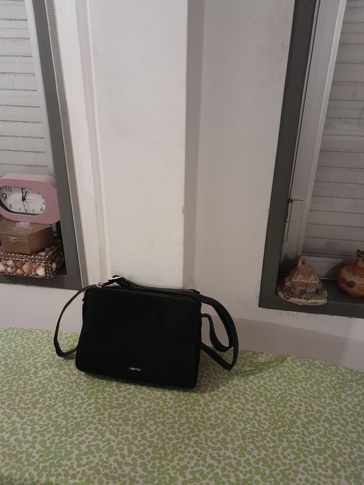 Vendo Mala de Senhora PARFOIS muito bonita como nova