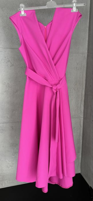 Elegancki komplet sukienka i marynarka