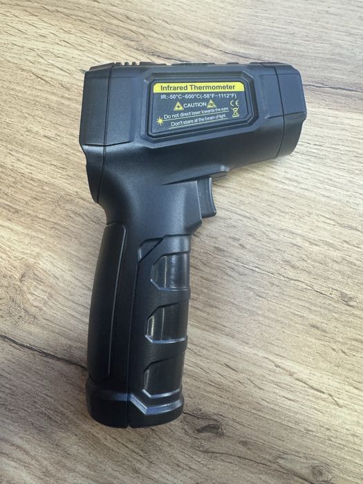 Термометр Інфрачервоний (лазерний) ANENG TH202
