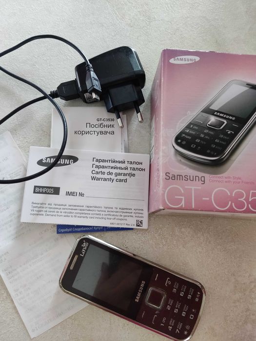 Телефон Samsung GT-C35