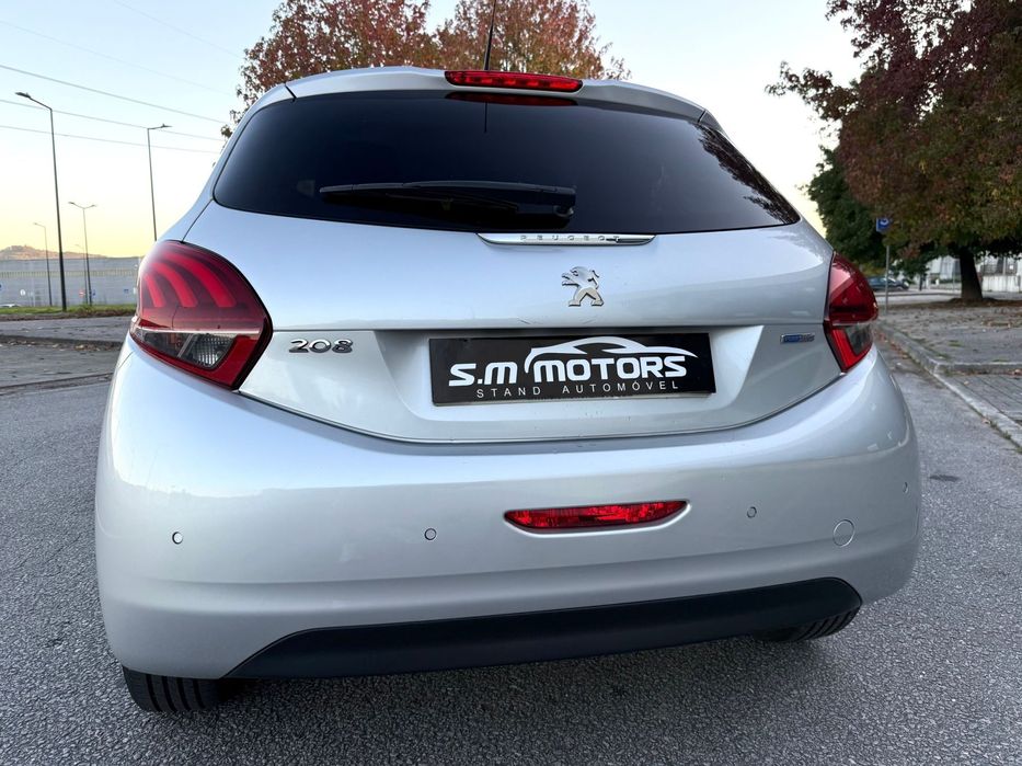 Peugeot 208 1.2 PureTech Allure