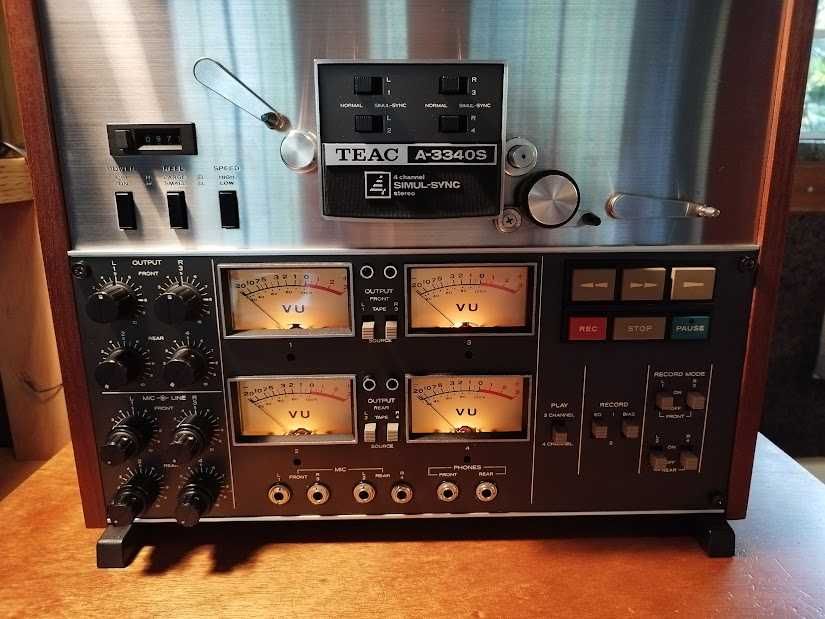 TEAC A-3340S totalmente revisto, levou um recap total