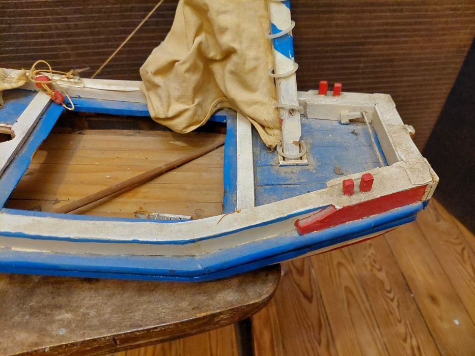 Maqueta barco pesca tradicional cerca 50 cms