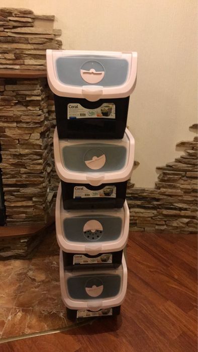 Контейнер Hobby Life 12 литров для хранения овощей.