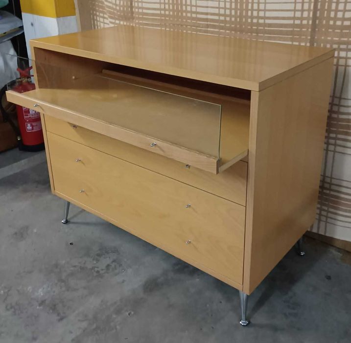 Cómoda Maciça Faia