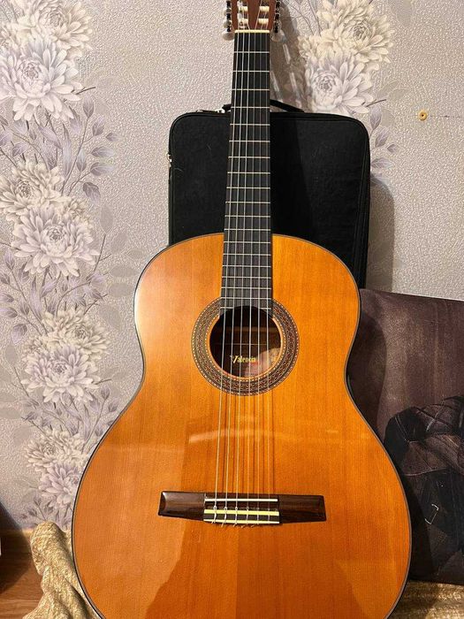 Класична акустична гітара Valencia CG30R+ (поставлені нові струни)