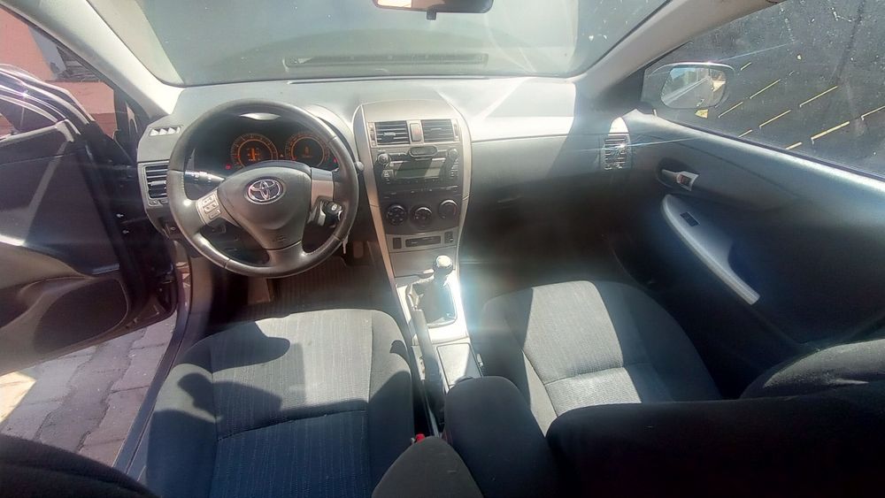 Toyota Corolla 1600 benzyna lub zamiana