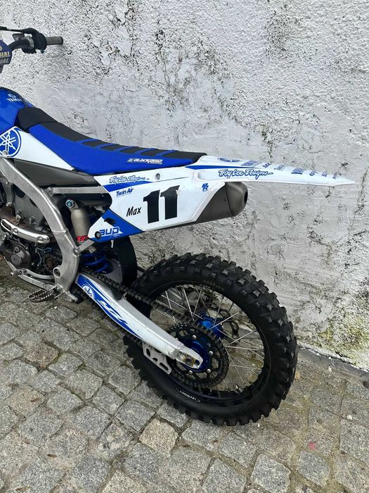 Yamaha yz450 (NEGOCIÁVEL)