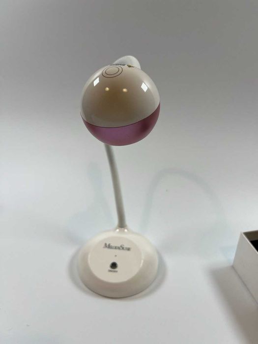 Професійна бездротова акумуляторна УФ-лампа для гелевих нігтів.