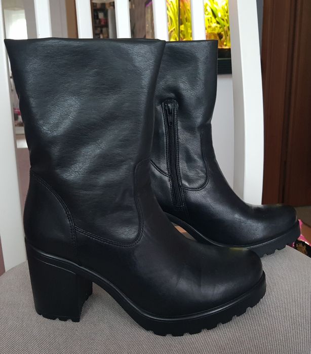 Botki rozm.37 Lasocki