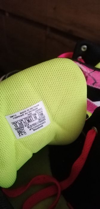 Дитячі фірмові кросовочки