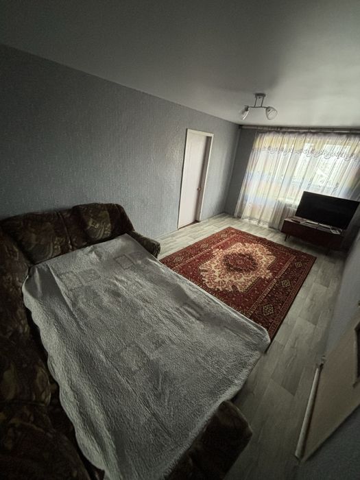 Здам двокімнатну  квартиру  подобово посуточно