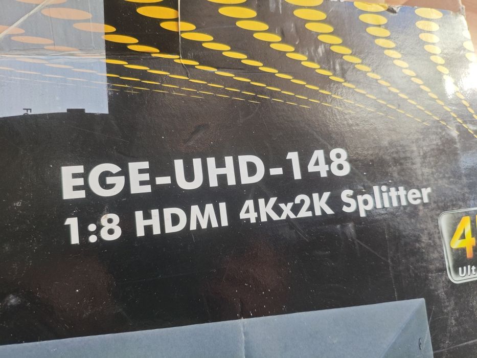 Hdmi splitter 1x8
