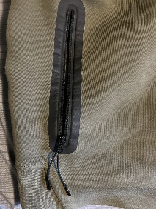 nike tech fleece