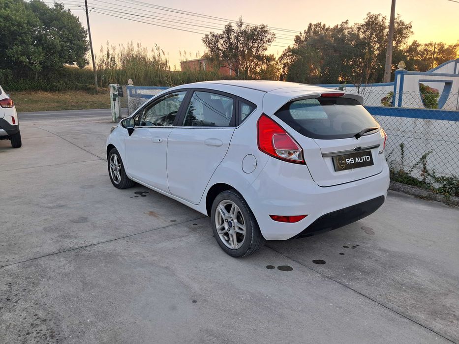 Ford Fiesta Titanium