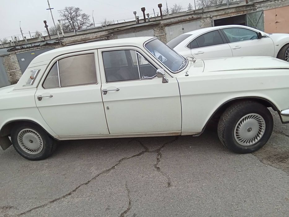 Волга 2410 в чудовому стані