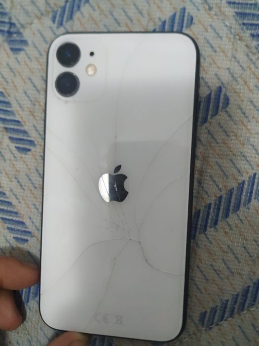 Iphone 11 bom estado