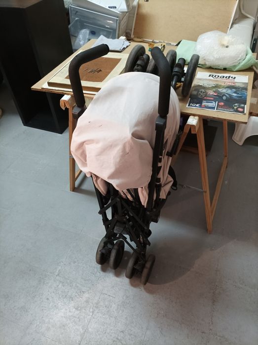 carrinho Bebé CHICCO Modelo London