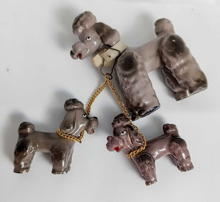 Cães Vintage em Cerâmica