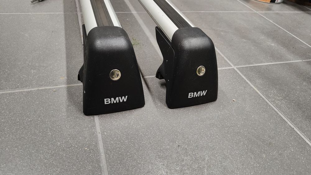 BMW E91 Orginalne  Belki dachowe bagażnik na niskie relingi