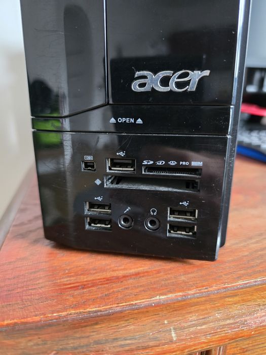 Acer aspire X1700