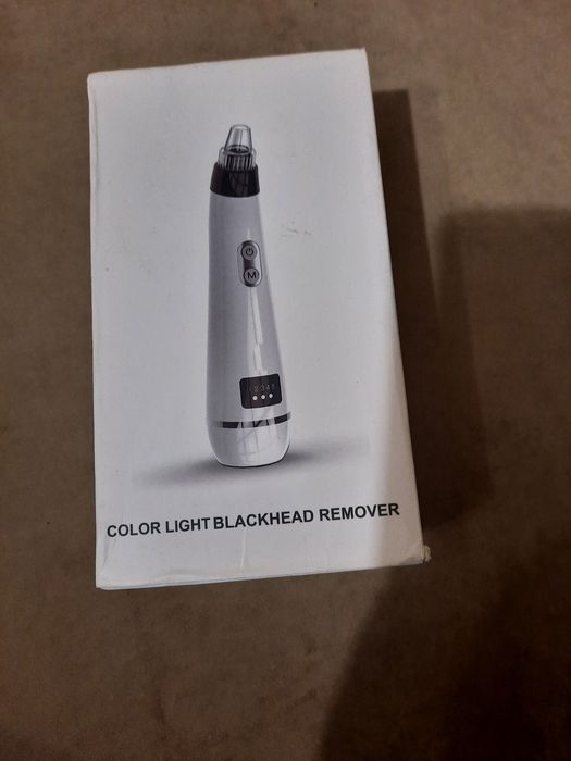 Вакуумный очиститель пор для удаления черных точек и угрей