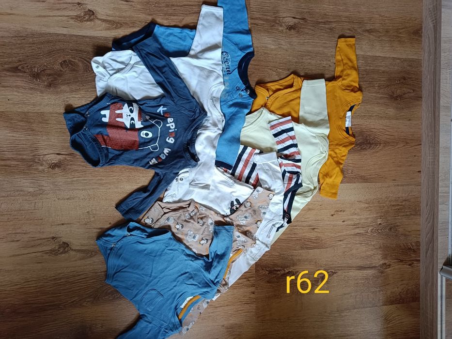 Ubranka dla chłopca w r62