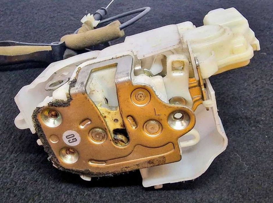 Fechadura / Fecho Porta Frente Esquerdo - HONDA CIVIC VIII Hatchback