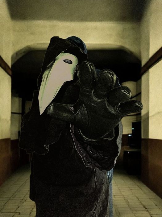 Maska doktora plagi (scp-049)