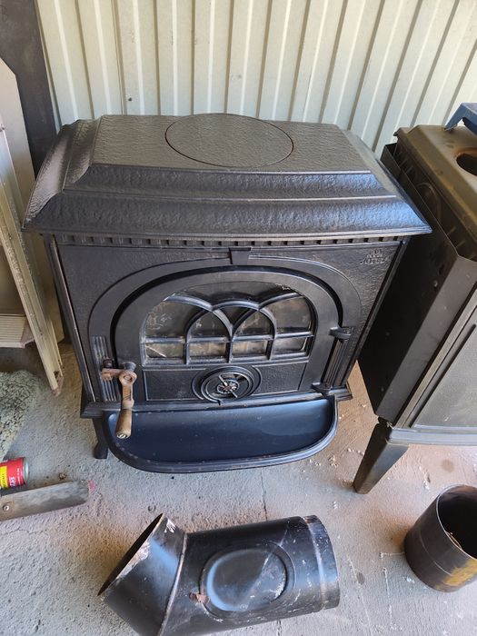 Kominek koza Jotul 8