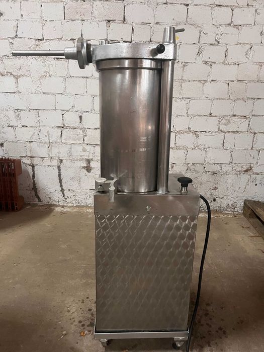Nadziewarka hydrauliczna, szpryca do kiełbas Ramon 20 litrów