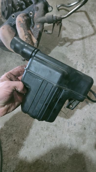 двигатель в сборе и по запчастям Mazda 323f