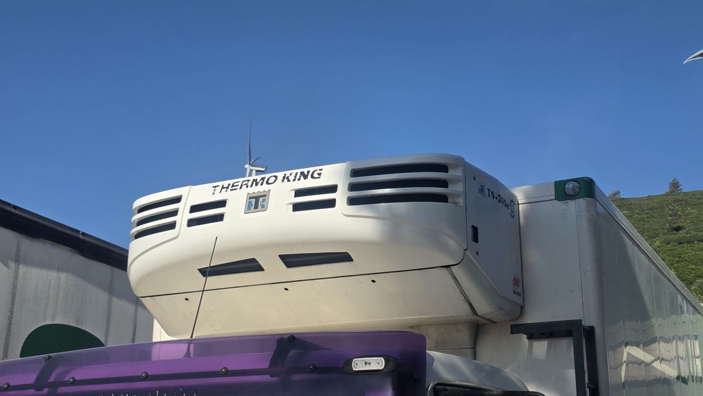 Man LE220B Caixa Frio de Pendurados
