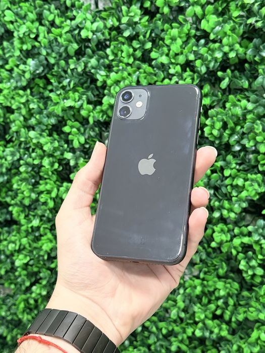 Apple iPhone 11 64Gb Preto - Pague em 3x