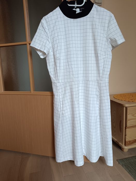 Sukienka damska Reserved