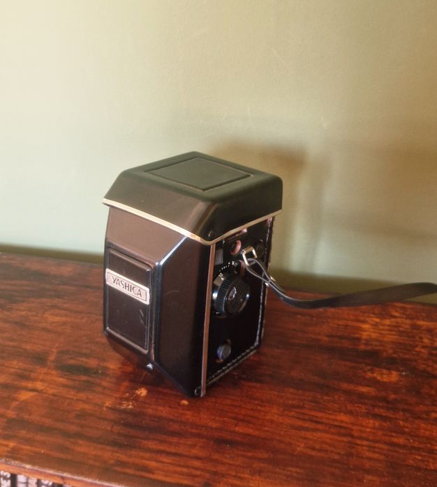 Yashica 124 Mat G
