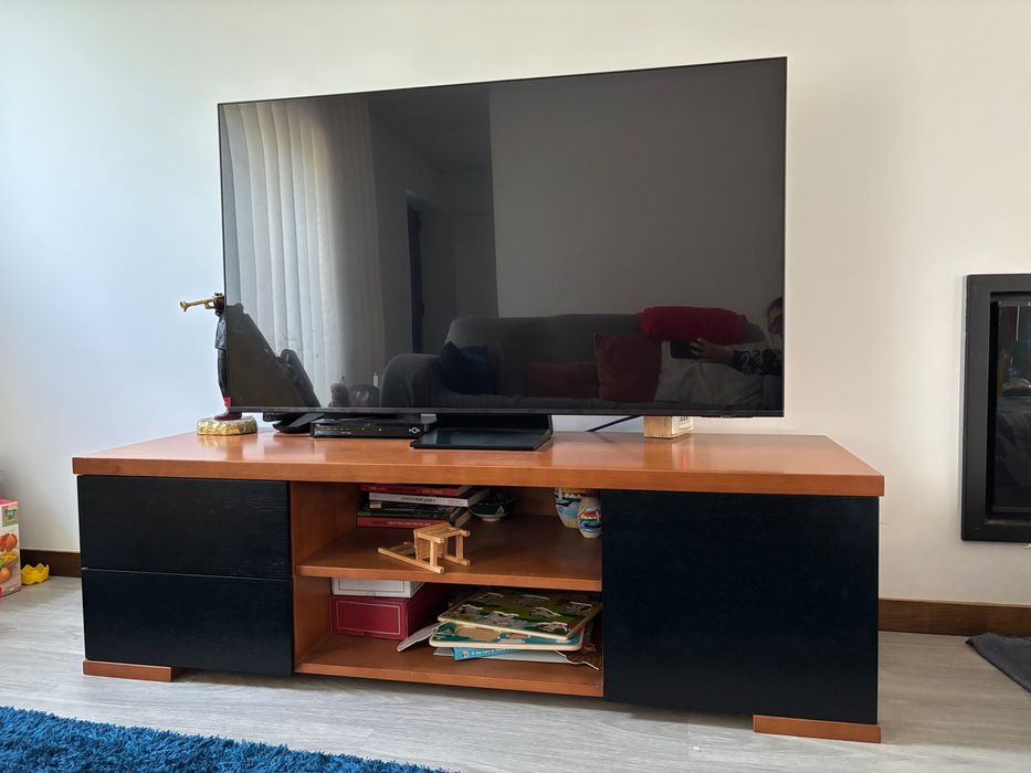 Móvel TV de madeira