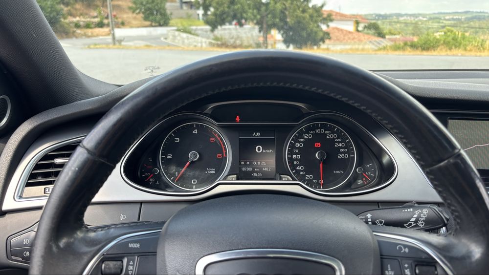 Audi A4 Avant S-Line 2.0 TDI Nacional – Excelente Estado
