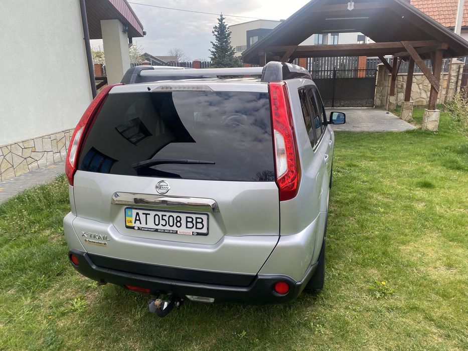 Продаж автомобіля Nissan X-Trail