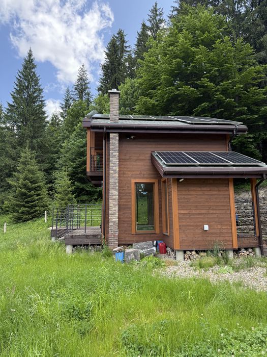 Будинок під лісом 100 відсоткова автономність .