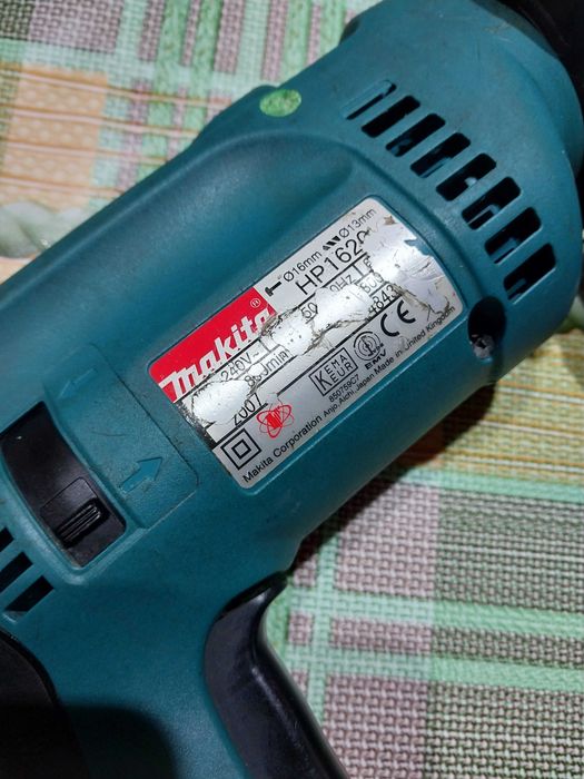 электро дрель makita HP 1620 ударная