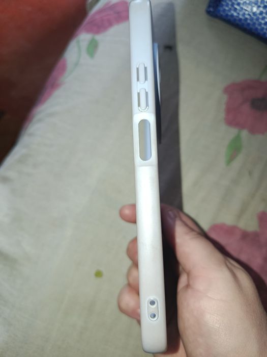 Є такий Чехол для Телефону Xiaomi Redmi 13.