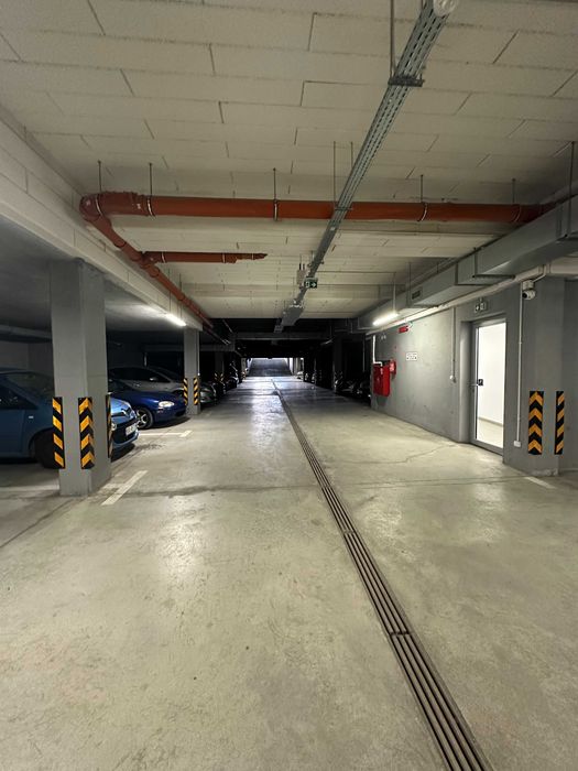 Wynajmę miejsce parkingowe w garażu – ul. Marchołta 32, Kraków - Widok 3
