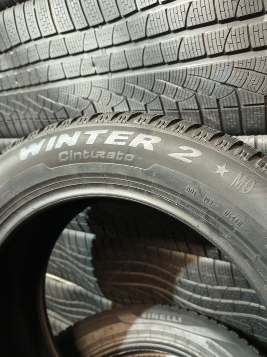 225/55R18 Pirelli WinterCinturato 2