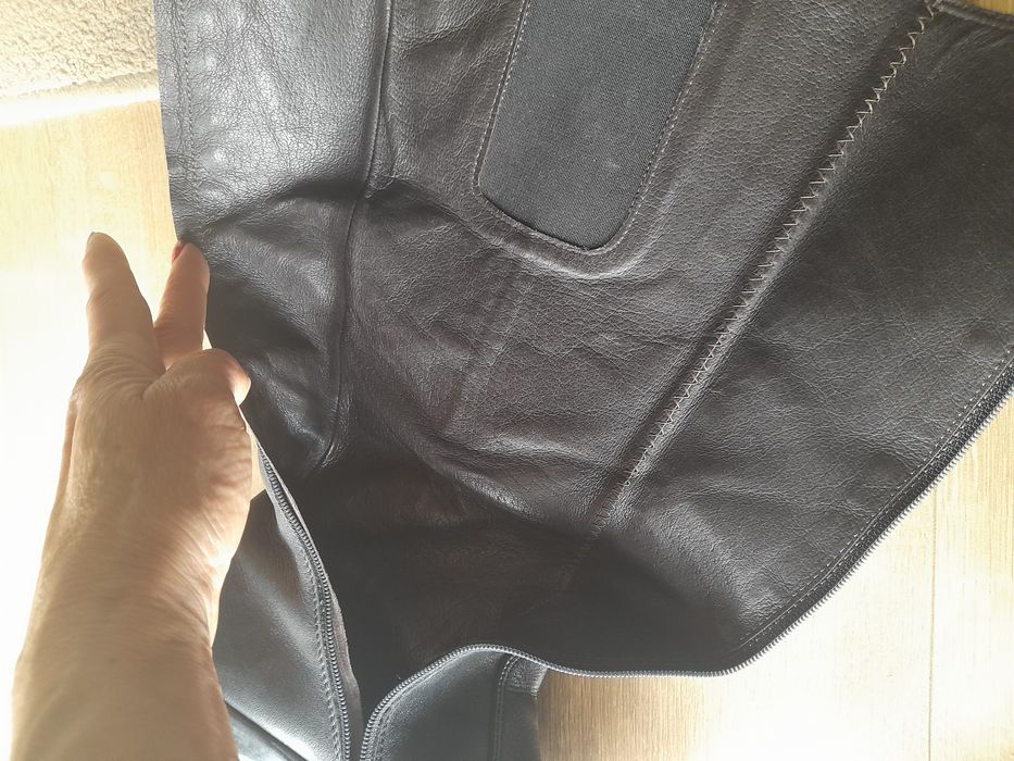 Bota de cano preta