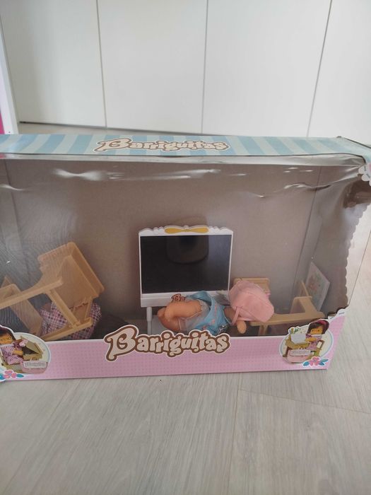Barriguitas- escola primária completa e com caixa