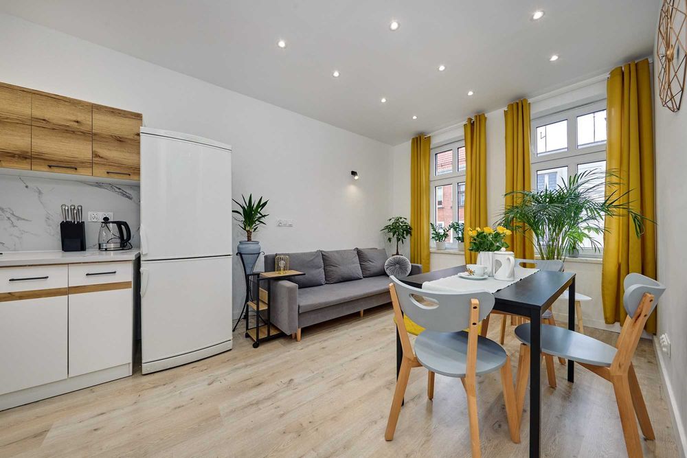GLIWICE CENTRUM - wynajmę mieszkanie 3 pojowe - FOR RENT