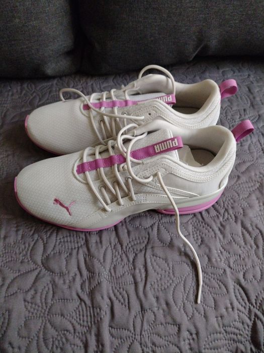 Obuwie treningowe damskie Puma Cell Mia rozm. 40, wkładka 25,5 cm.